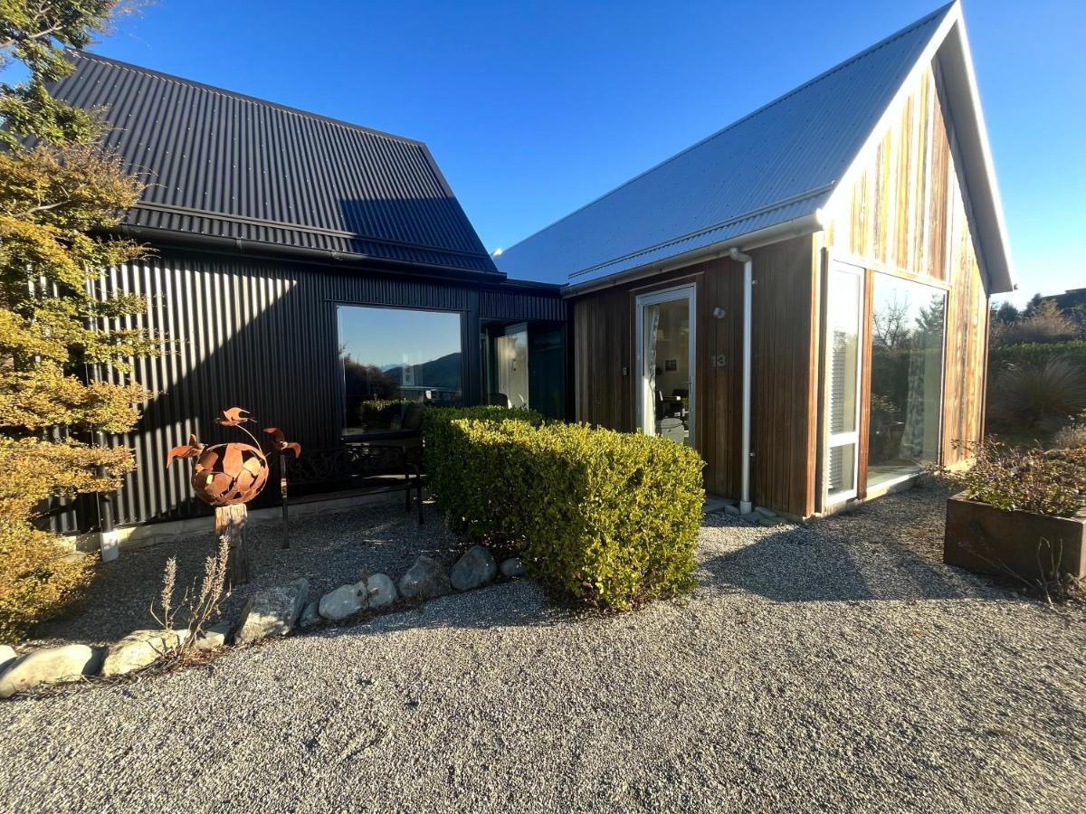 Luxury Lake View House Lake Tekapo Exterior foto